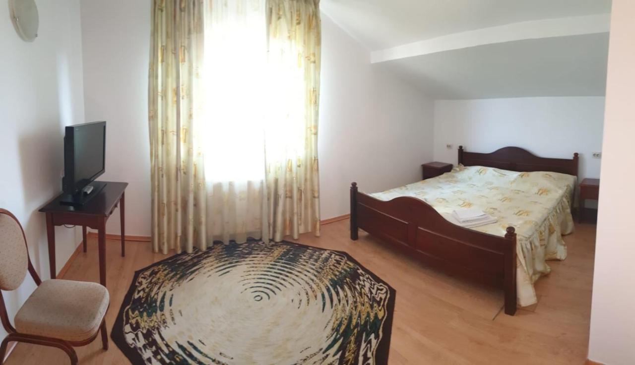 Motel Balcost Piatra Neamţ Dış mekan fotoğraf